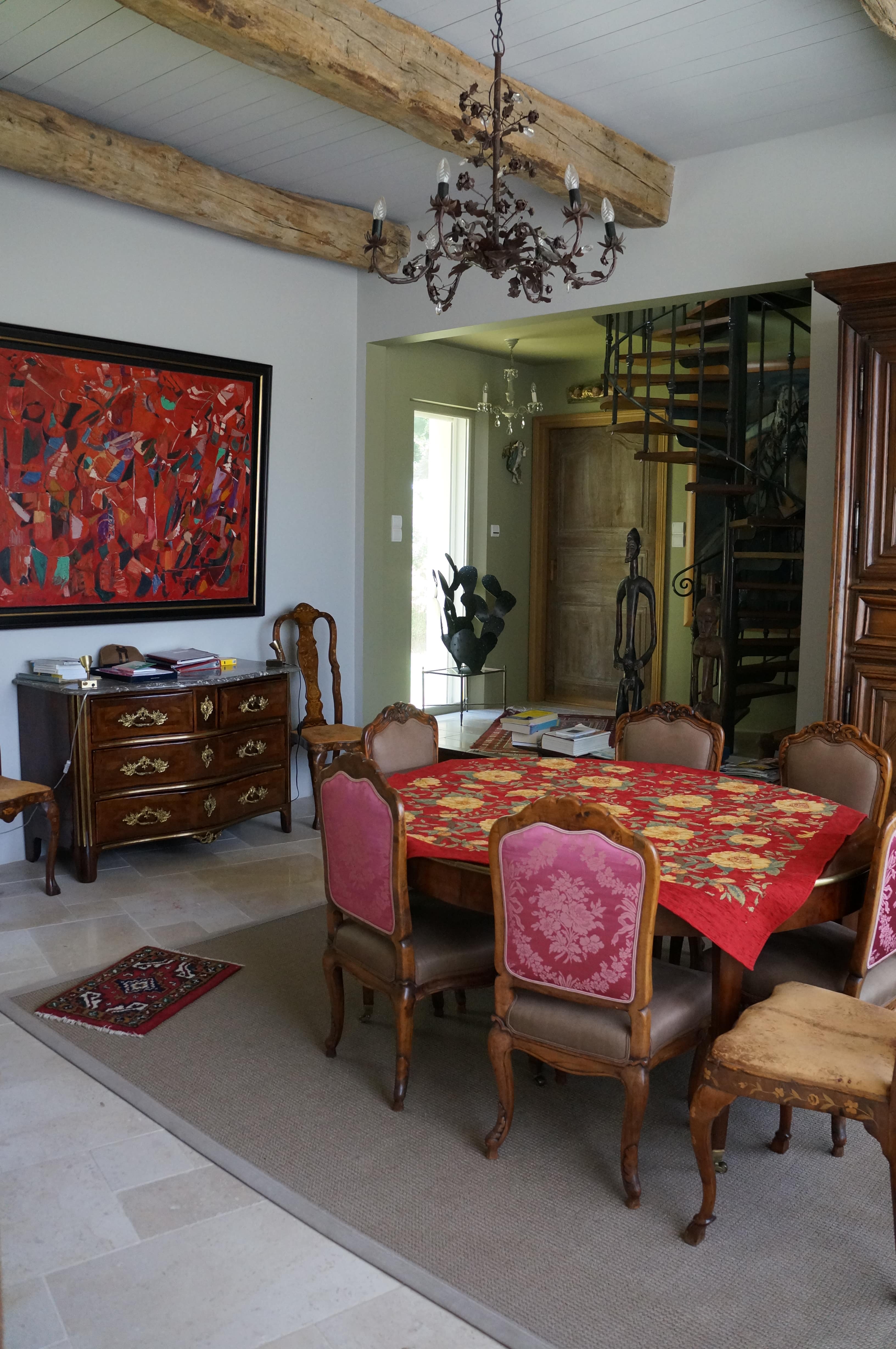 Peinture intérieure à Vannes : des finitions soignées pour chaque intérieur